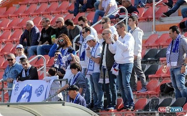 יקבלו פלייאוף? אוהדי 'קביליו' יפו (לירן דורף)